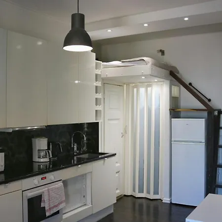 Convenient For 1 In Ullanlinna